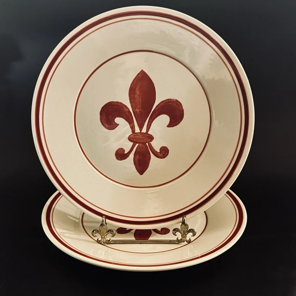 (2) Williams Sonoma Fleur‎ de Lys Red Earthenware Portugal 9